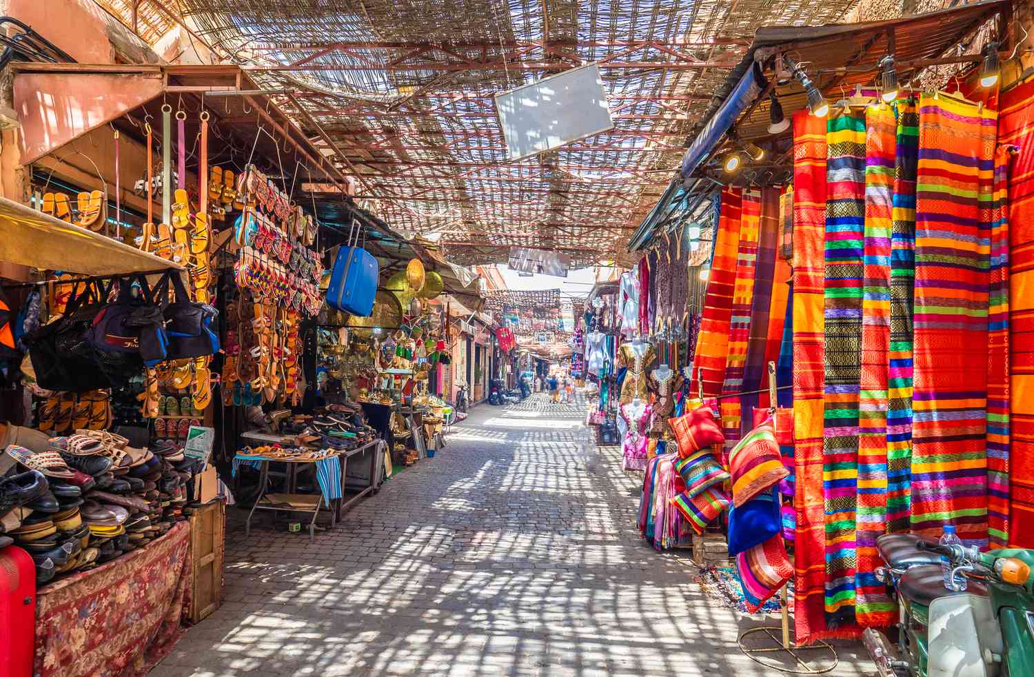 Découvrez la Magie de Marrakech : Guide du Voyageur
